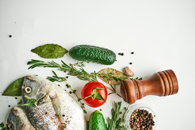 Photo directement au-dessus de la prise de vue des fruits sur la table