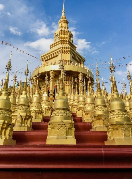 Photo le district de watpaswangbun kaeng khoi de la province de saraburi en thaïlande