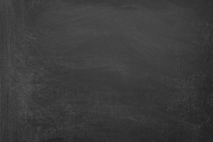 Photo divorce à la craie sur un tableau noir. fond de tableau pour votre texte