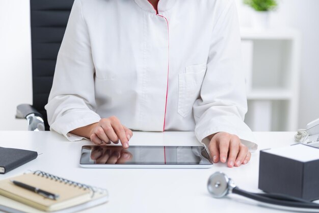 Docteur au travail