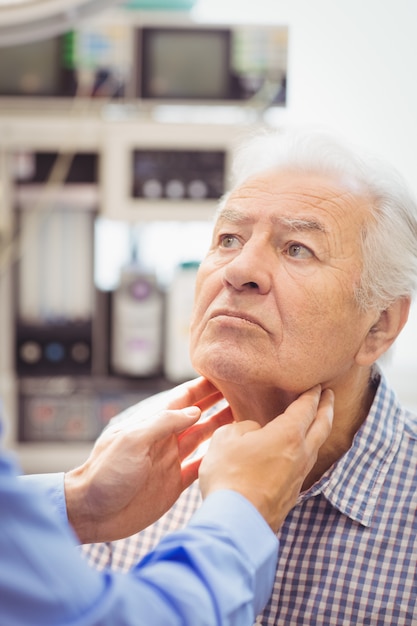 Photo docteur, examiner, patient