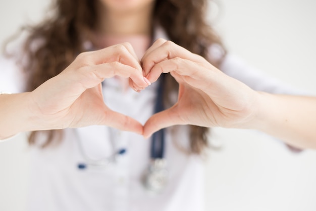 Un docteur avec son stéthoscope