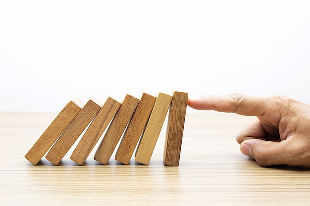 Doigt d'arrêt domino en bois.