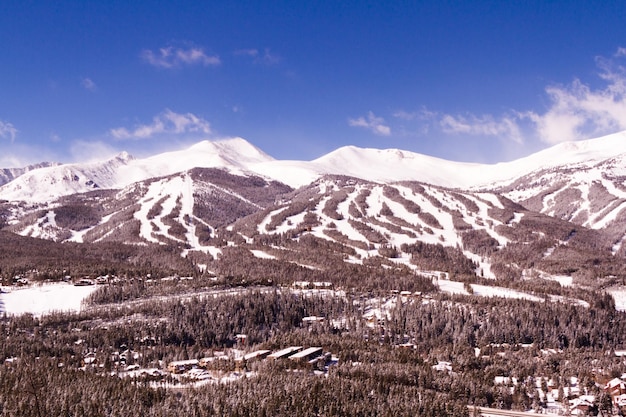 Domaine skiable de Breckenridge en hiver.