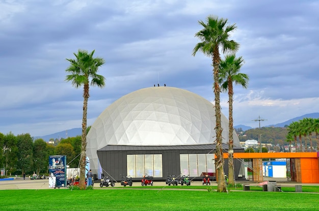 Le dôme du planétarium du Parc olympique