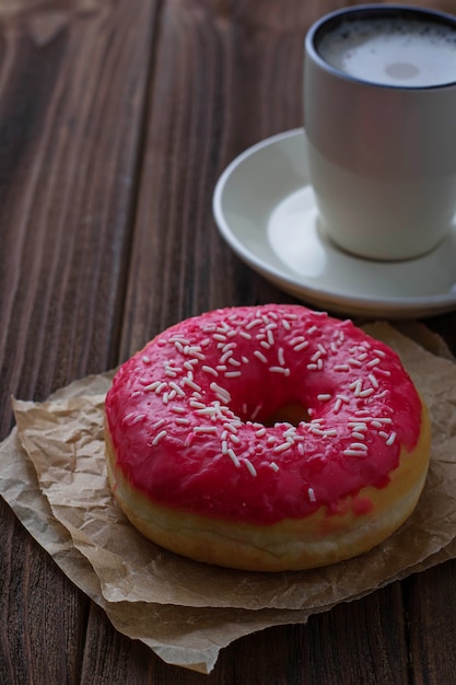 Donut et tasse de café