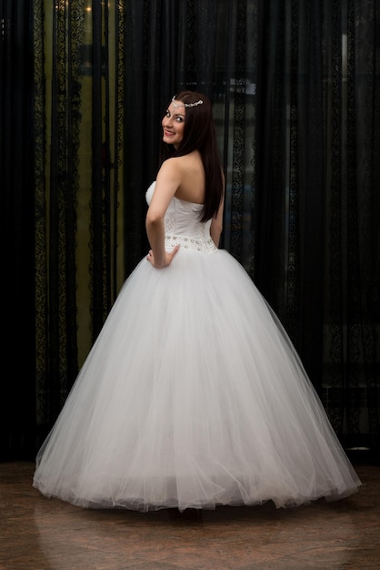 Dos de robe de mariée mariées