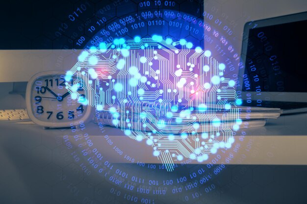 Double exposition de la table avec hologramme d'ordinateur et de cerveau Concept d'innovation des données