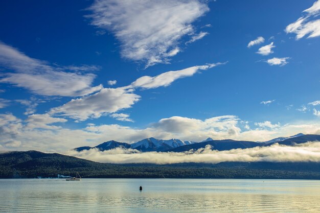 Drague à Te Anau Lake Southland Nouvelle-Zélande