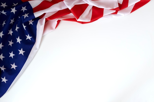 Drapeau américain sur fond blanc