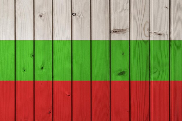 Drapeau De La Bulgarie Sur Fond De Planches De Bois Papier Peint Pour L'installation Et La Conception Espace Pour Le Texte
