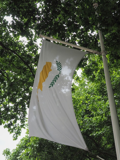 Photo drapeau chypriote de chypre