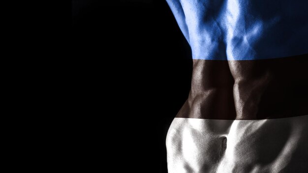 Drapeau de l'Estonie sur l'entraînement sportif national des muscles abdominaux, concept de musculation, fond noir