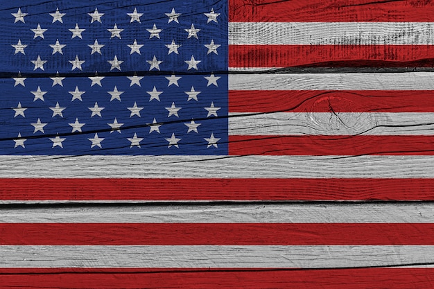 Photo drapeau des états-unis peint sur une vieille planche de bois