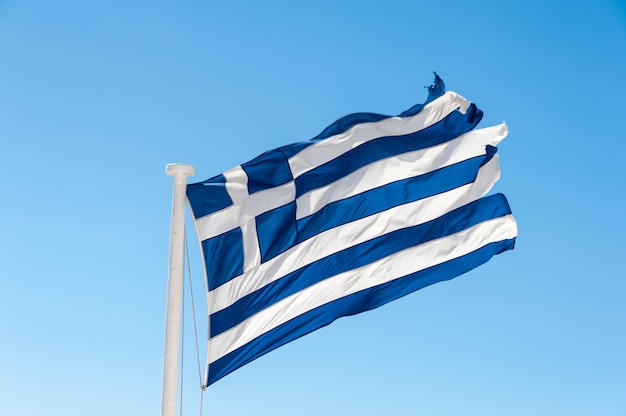 Drapeau de la grèce dans le vent