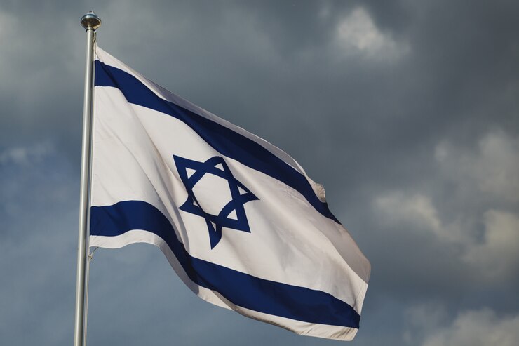 Photo drapeau d'israël, capitale de jérusalem sur fond bleu.