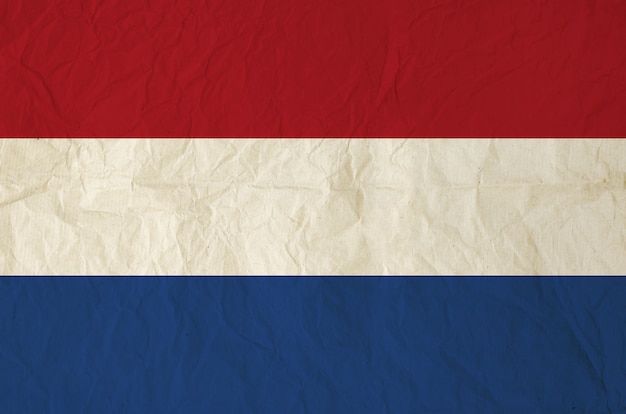 Drapeau des Pays-Bas avec du vieux papier vintage