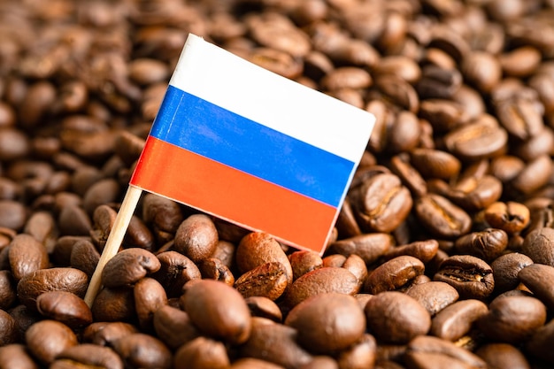 Drapeau de la Russie sur le concept de commerce en ligne d'importation et d'exportation de grains de café