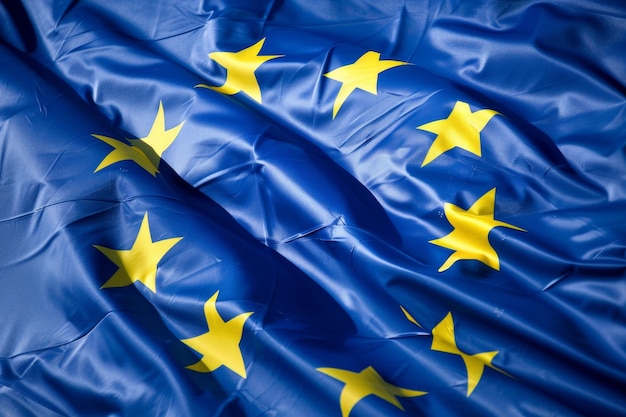 Le drapeau de l'UE ondulant dans la brise