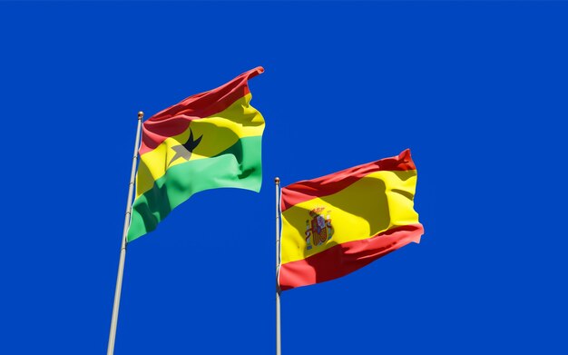 Drapeaux du Ghana et de l'Espagne