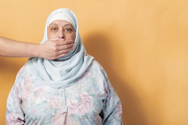 Droits des femmes musulmanes Violence domestique Discrimination des femmes musulmanes