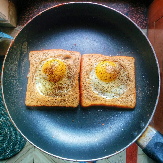 Photo du pain frit et grillé