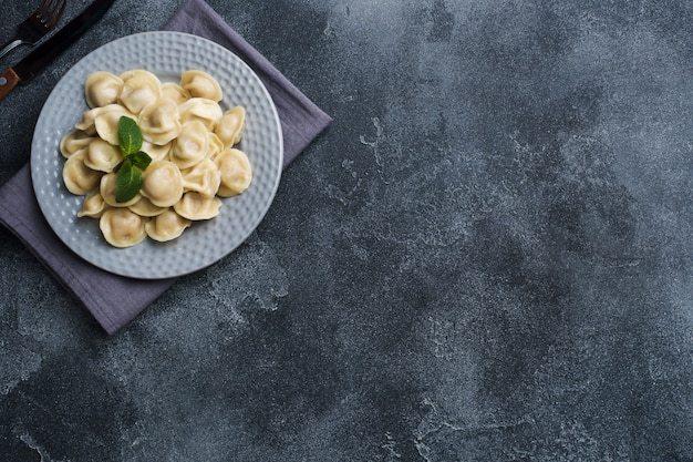 Dumplings Farcis à La Viande, Raviolis, Raviolis.