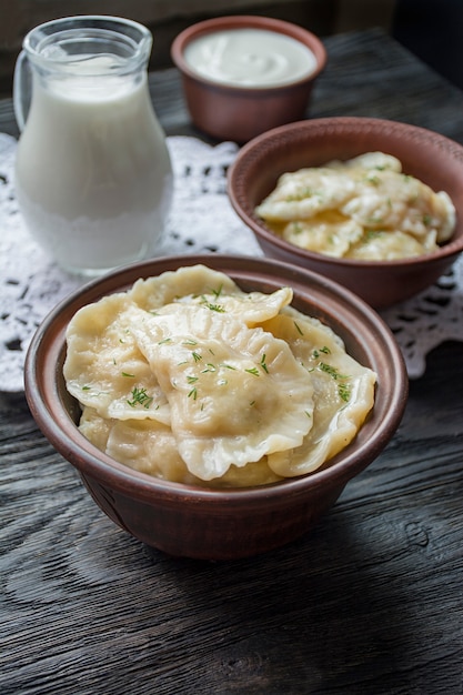 Dumplings avec pommes de terre et chou.