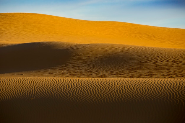 Photo dunes de sable dans le désert du sahara
