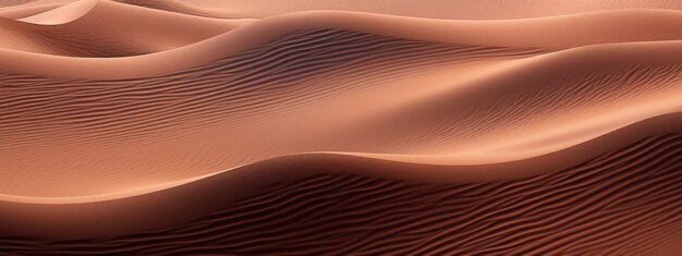 Des dunes de sable dorées avec des falaises lointaines une vue sereine sur le désert