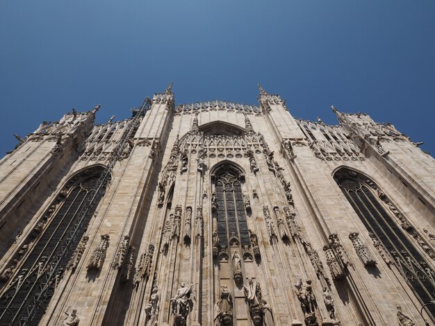 Duomo (qui signifie cathédrale) à Milan