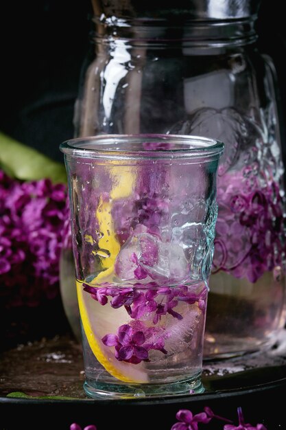 Eau de lilas au citron