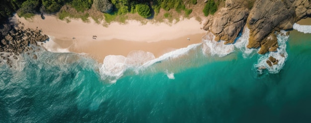 Photo eaux cristallines de l'océan et vue aérienne imprenable sur une belle plage