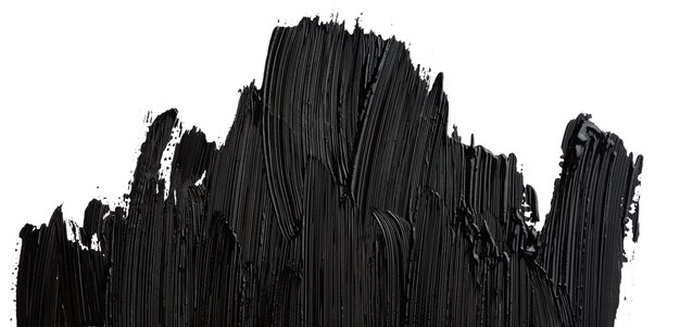 Échantillon de peinture acrylique tachée de noir