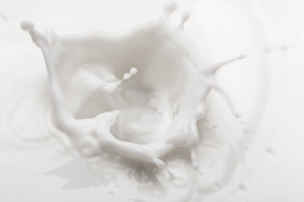 Éclaboussure de lait