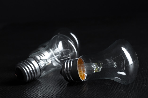 Edison bulb sur dark