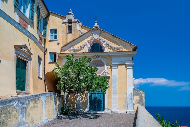 Église de l'archevêché de Noli