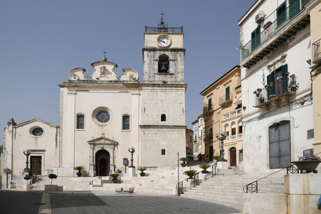 Une église à Candela, une ville des Pouilles en Italie