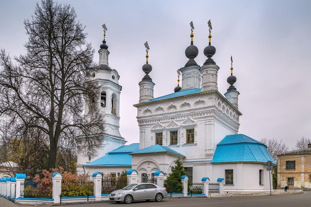 Photo Église de l'intercession de la sainte vierge marie sur le fossé kaluga russie