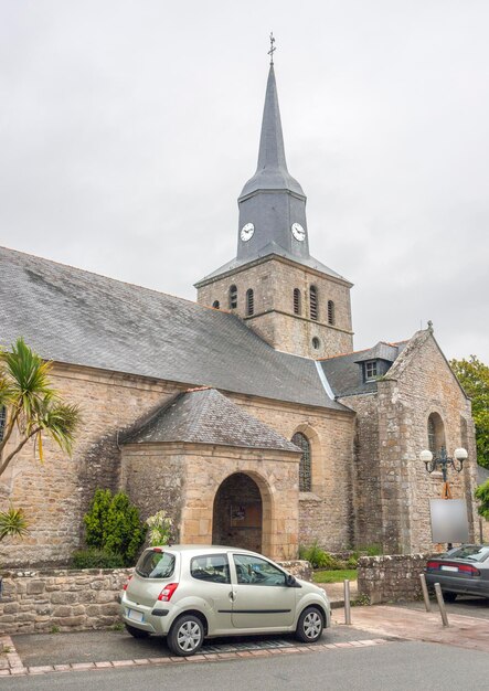 Photo l'église de locmariaquer