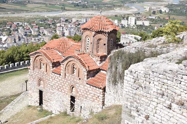 Église de Tudas est une église orthodoxe albanaise du XVe siècle construite dans le style byzantin par le medie