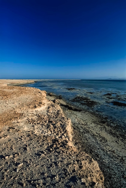 Egypte, Mer Rouge, Hurghada, petite île de corail au large de la côte - Numérisation de films