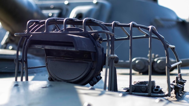 Eléments de protection du char amphibie léger militaire PT76 Lanterne d'éclairage avec protection