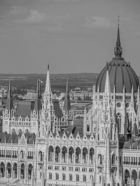 Photo elle est située à budapest.