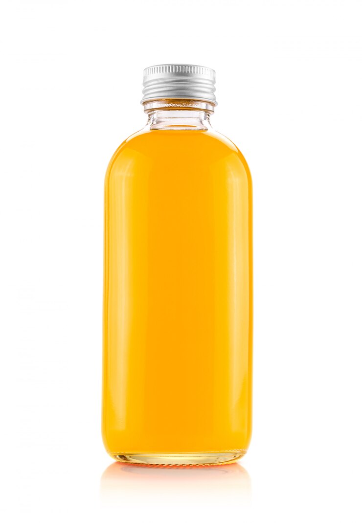 Emballage vierge de jus d'orange dans une bouteille en verre pour boisson