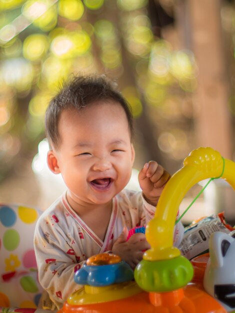 Enfant de bonne humeur