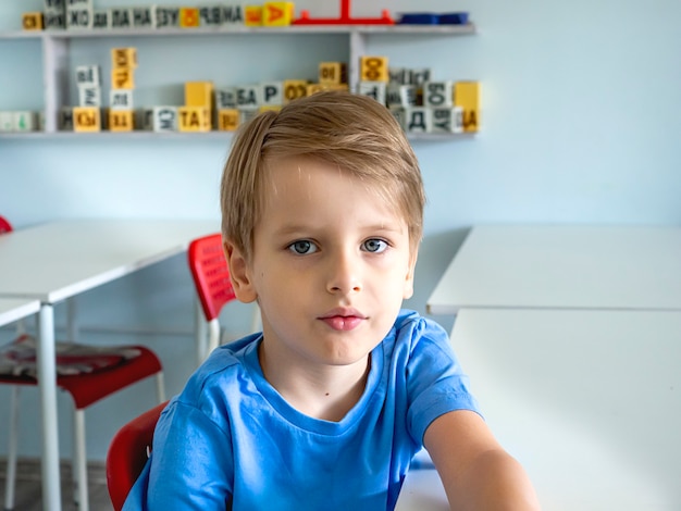 Enfant à l'école.