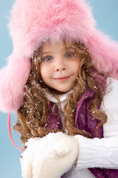 enfant pull chapeau de fourrure gantée