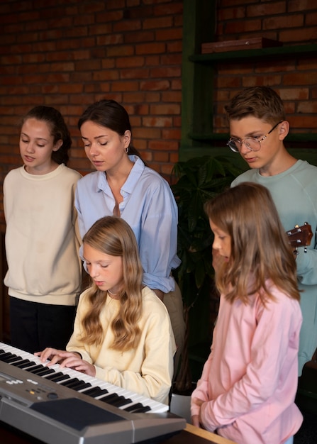 Enfants faisant partie de l'école du dimanche