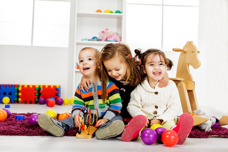 Photo enfants jouant dans la chambre
